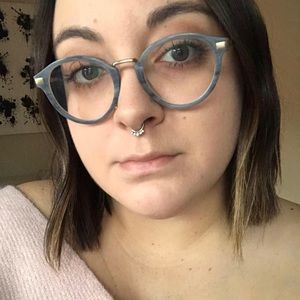 Meet your Posher, Delaney